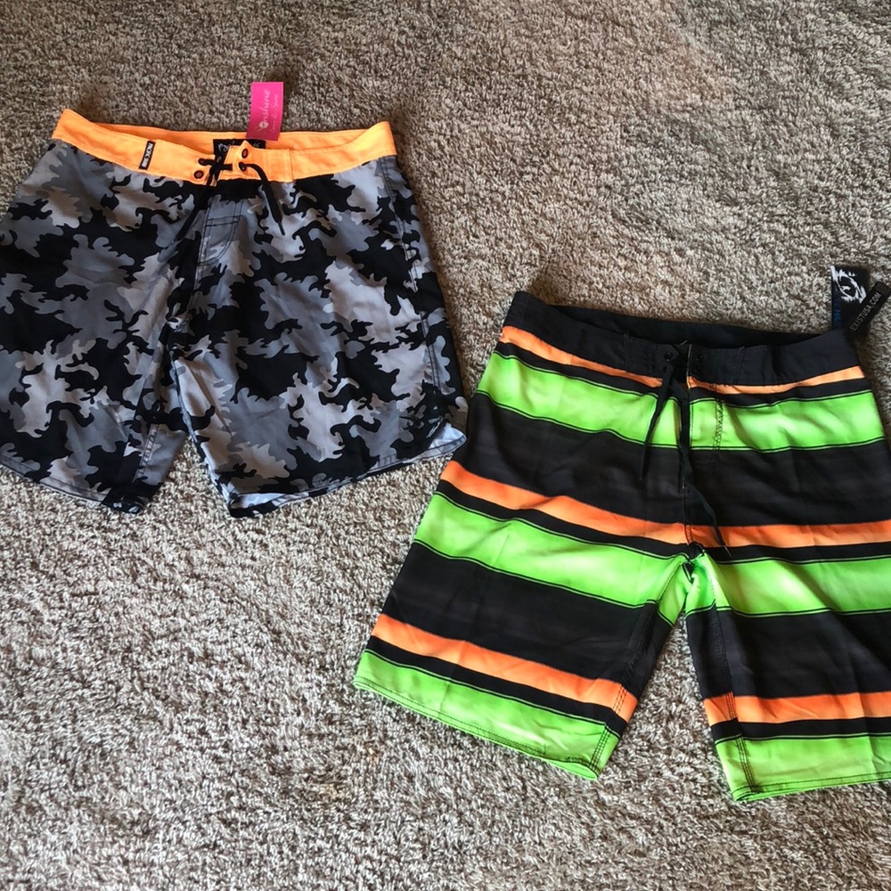 BNWT Men’s XL SWIM TRUNK Bundle lot of 2